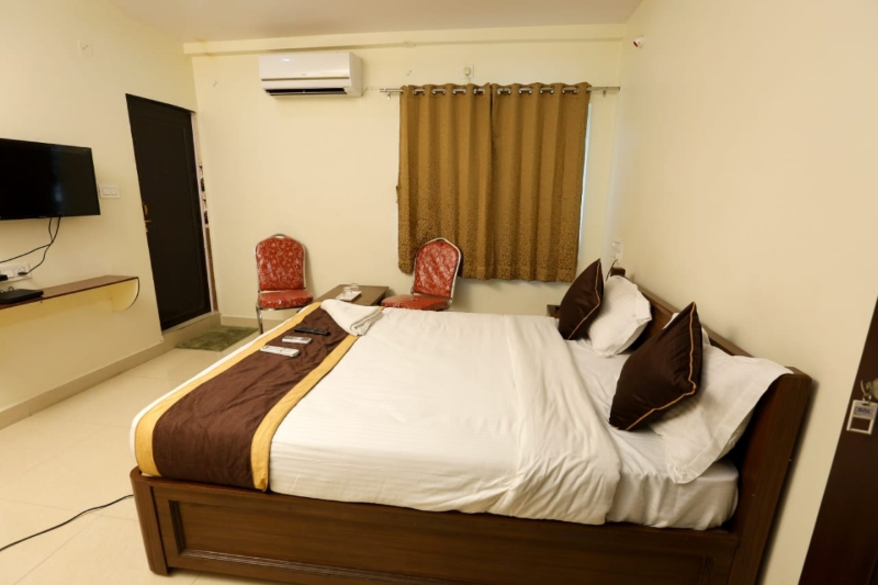 OYO 80505 Sri Krishna Eden OYO Rooms Visakhapatnam Book 1014 OYO