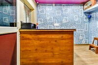 Hotel O Moody Moon