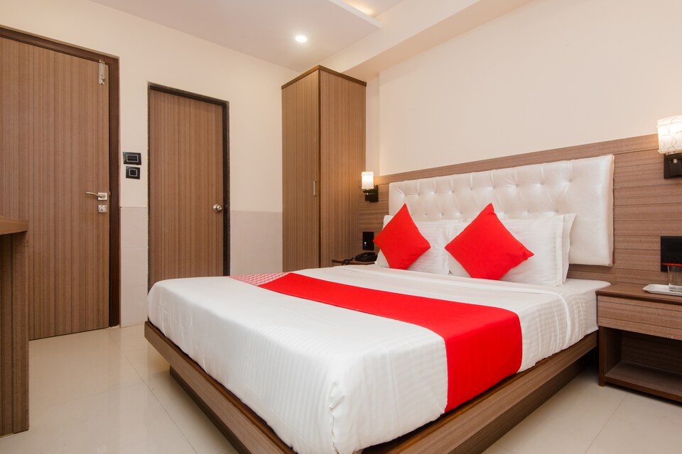 OYO 6719 Atlas Grand Hotel, Mumbai International Airport, Mumbai