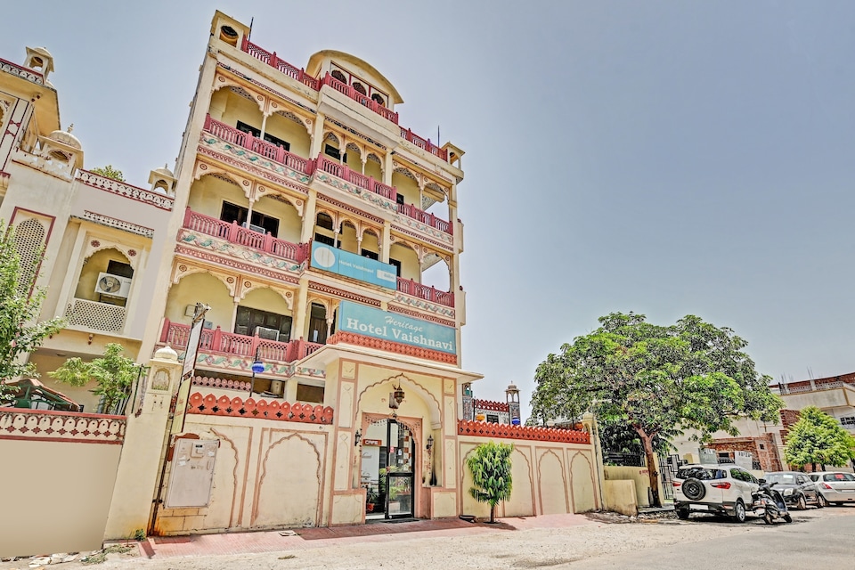 OYO 80539 Hotel Vaishnavi, Sindhi Camp, Jaipur