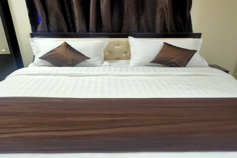 OYO 80541 Hotel Samruddhi, Jalgaon, Jalgaon