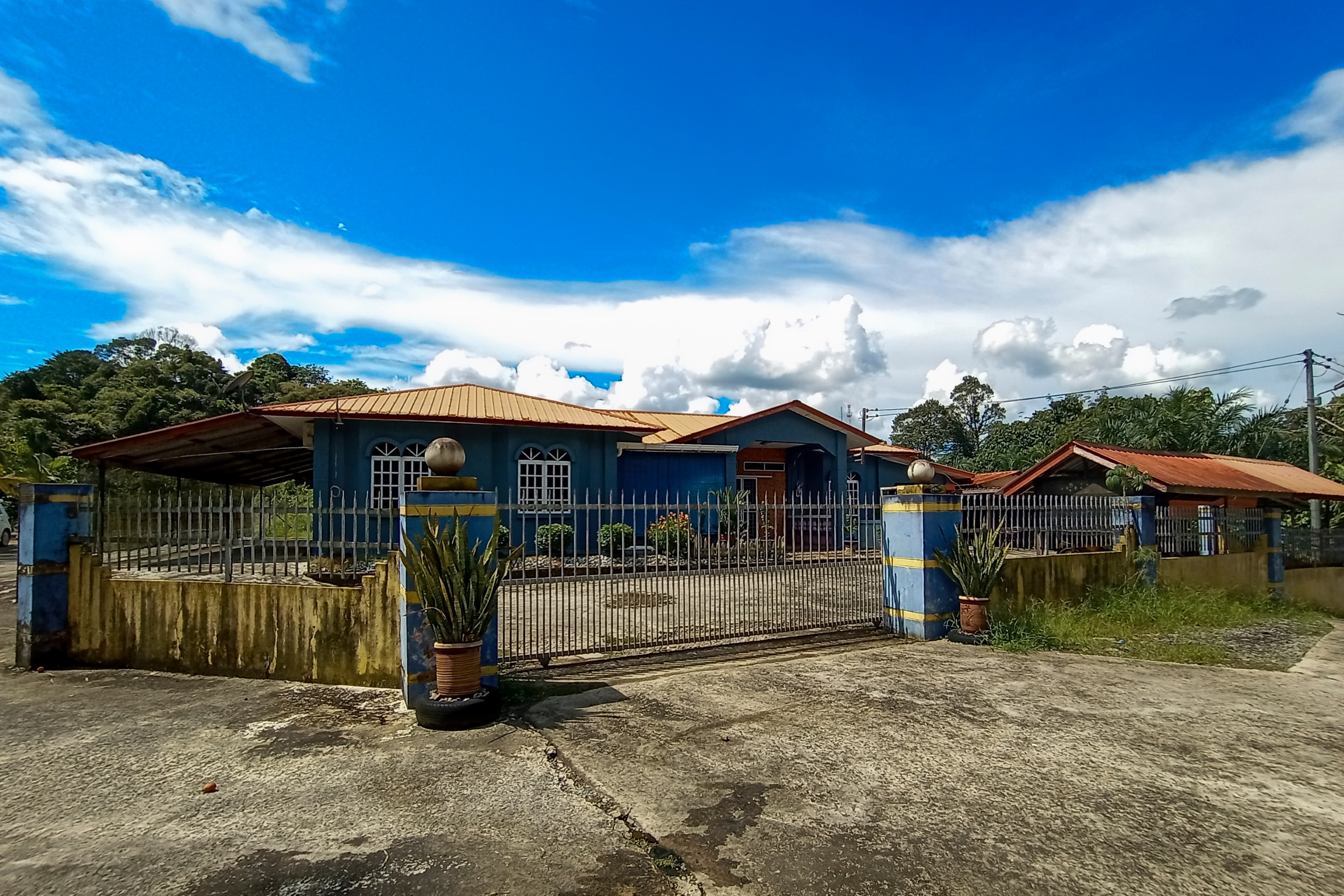 Oyo 90267 Isup S Countryside Homestay Oyo Hotels Sarikei Book Rm77 Oyo