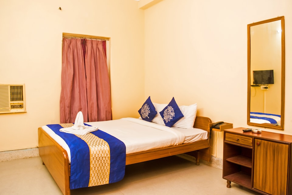 OYO Rooms 400 Salt Lake City Center, Salt Lake Kolkata, Kolkata