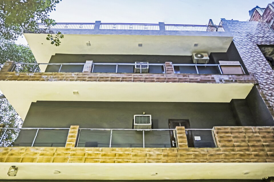 Hotel O Kashish Residency Near Model Town Metro Station, North Delhi, Delhi