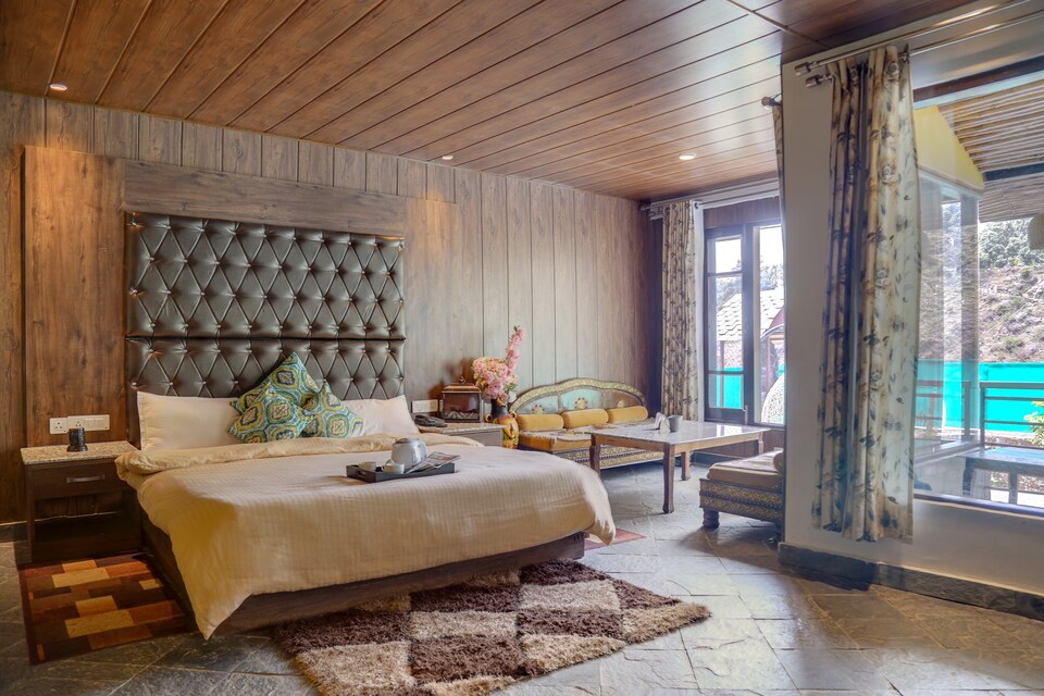 Belvilla 1 BR Premium River View Villa with Dauladhar mountain views, Dharamshala, Dharamshala