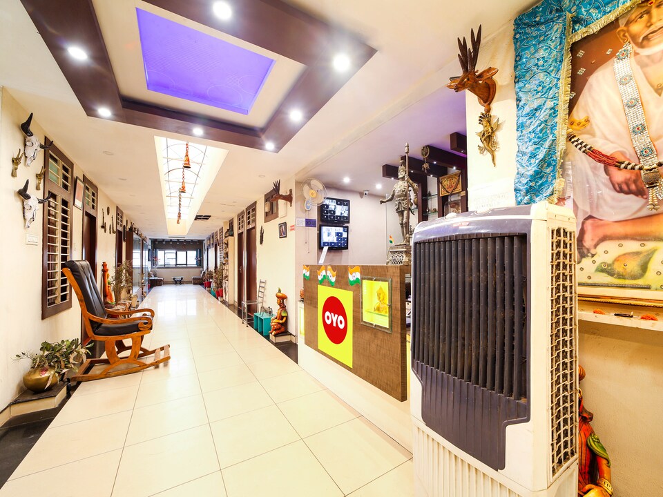 Hotel O New Om Palace, Hamidia Road Bhopal, Bhopal