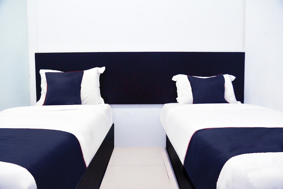 Hotel O Bukittinggi near Padang Luar formerly New Aedo, Padang Lua, Bukittinggi