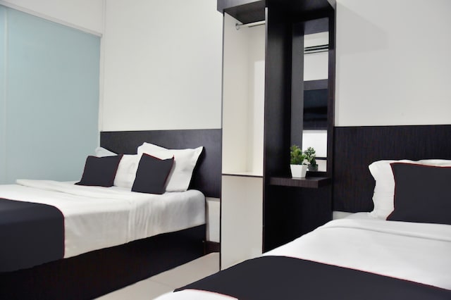 Hotel O Bukittinggi near Padang Luar formerly New Aedo