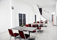 Hotel O Bukittinggi near Padang Luar formerly New Aedo