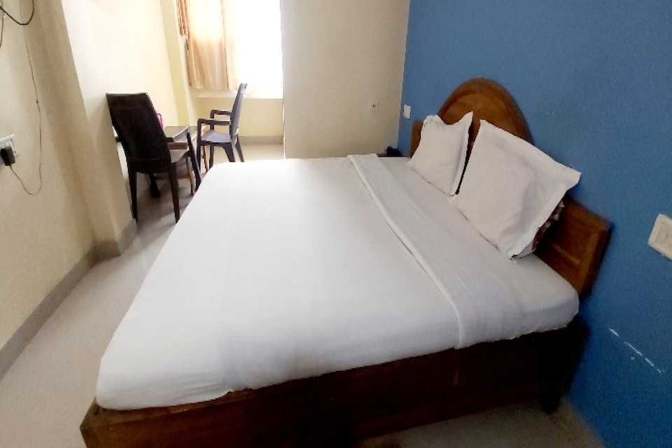 OYO 80624 Hotel Niladri Complex, Swargdwar Puri, Puri