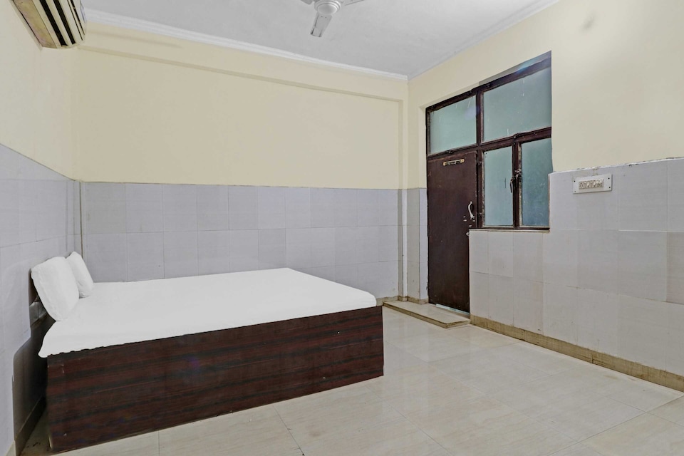 SPOT ON Hotel 7G, Corporate Complex, Agra