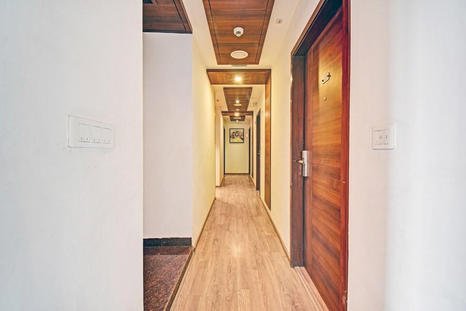 Capital O 80684 Smile Hotel, MG Road Bangalore, Bangalore