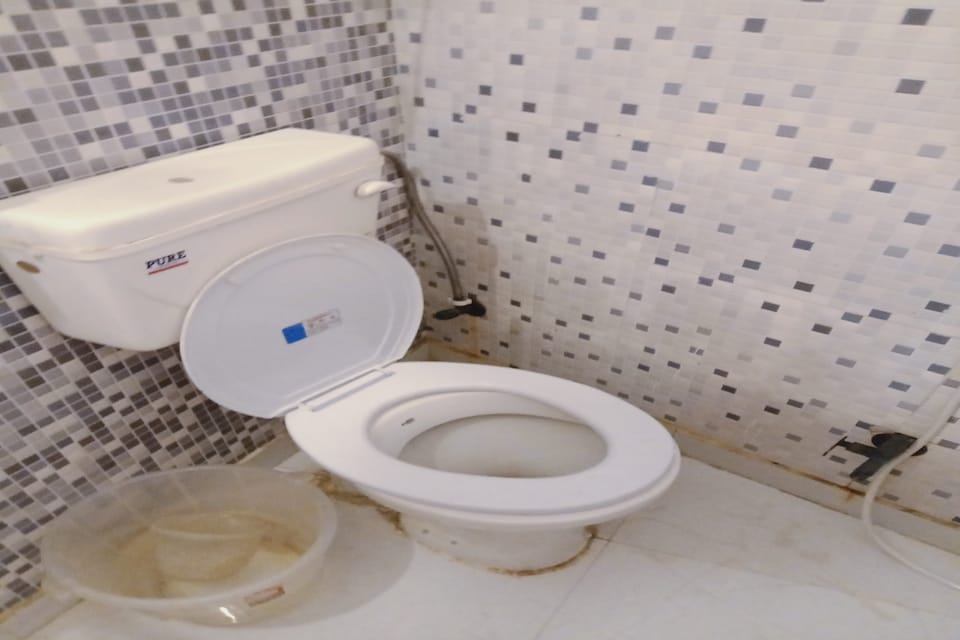 SPOT ON 80686 Hotel Sunny, Noida City Metro, Noida