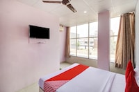 Hotel O Siya Residency