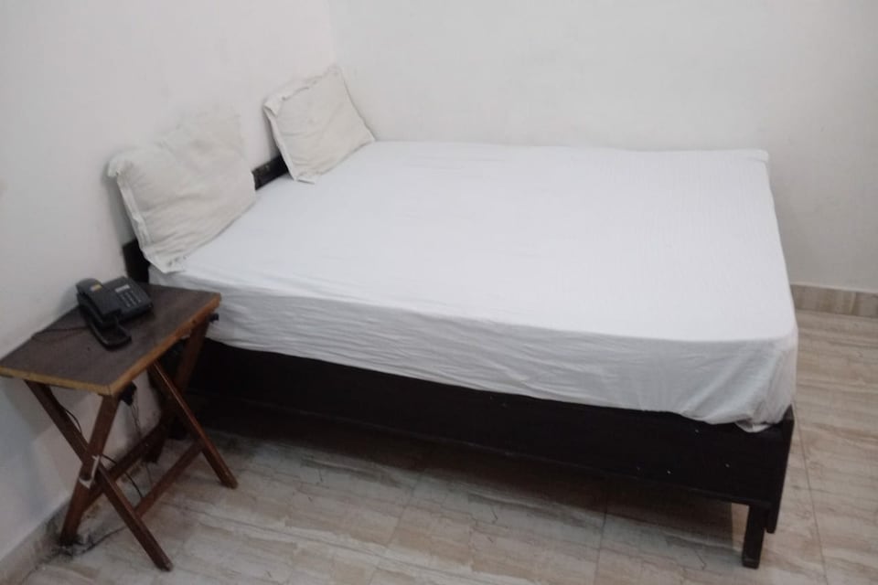 SPOT ON 80725 Hotel 299, Indirapuram Ghaziabad, Ghaziabad