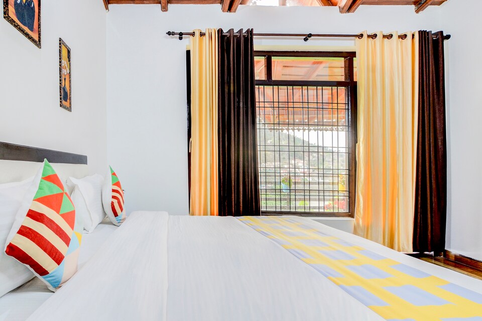 OYO Home 80757 Luxurious Stay Bhimtal, Highcourt Nainital, Nainital