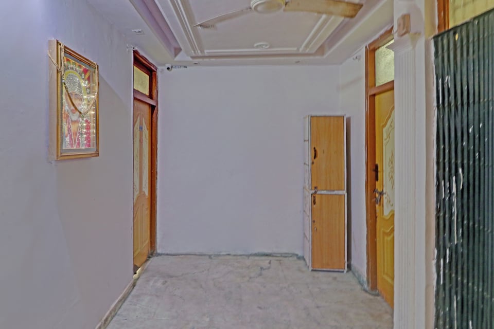 Hotel O Happy Homes, Anand Vihar Delhi, Delhi
