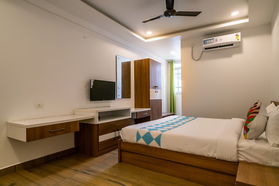 OYO Home 80770 Marcopolo, Aluva Kalamassery Kochi, Kochi