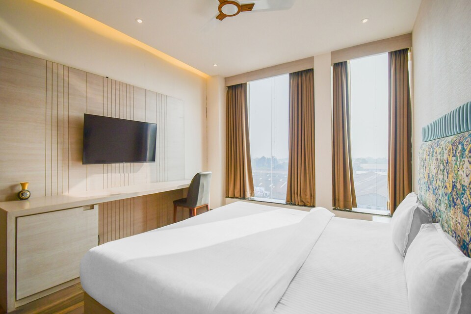 OYO Flagship 80772 The Pearl, Adityapur, Jamshedpur