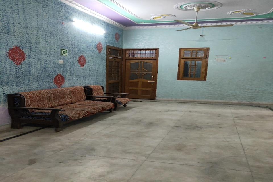 OYO Flagship Gaurav Inn, Vikas Nagar Lucknow, Lucknow