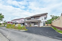 OYO HOME 90280 Darussalam Homestay