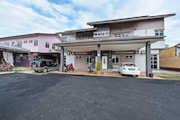 OYO HOME 90280 Darussalam Homestay