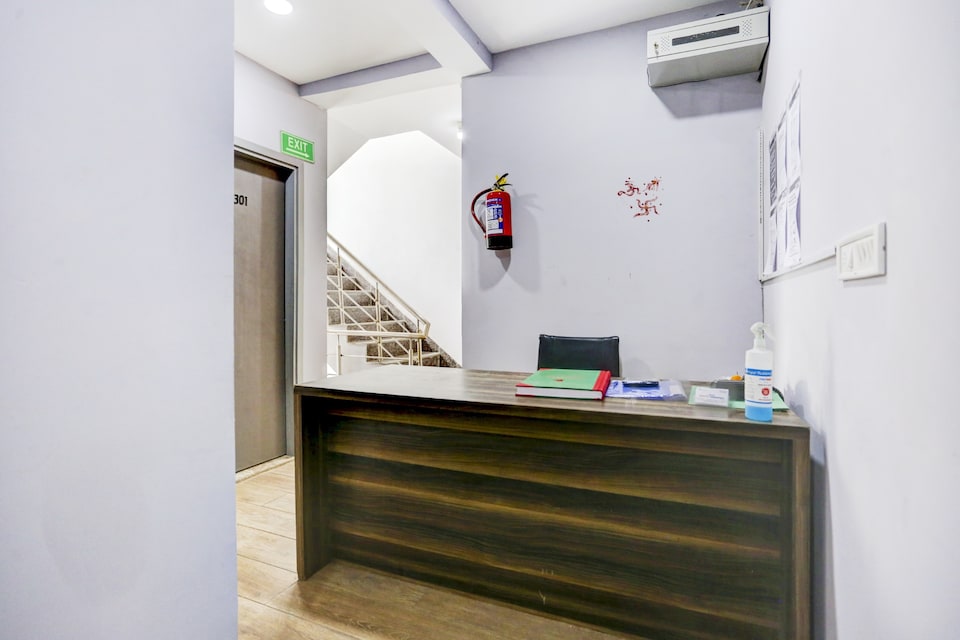 Hotel O Love Moon, Anand Vihar Delhi, Delhi