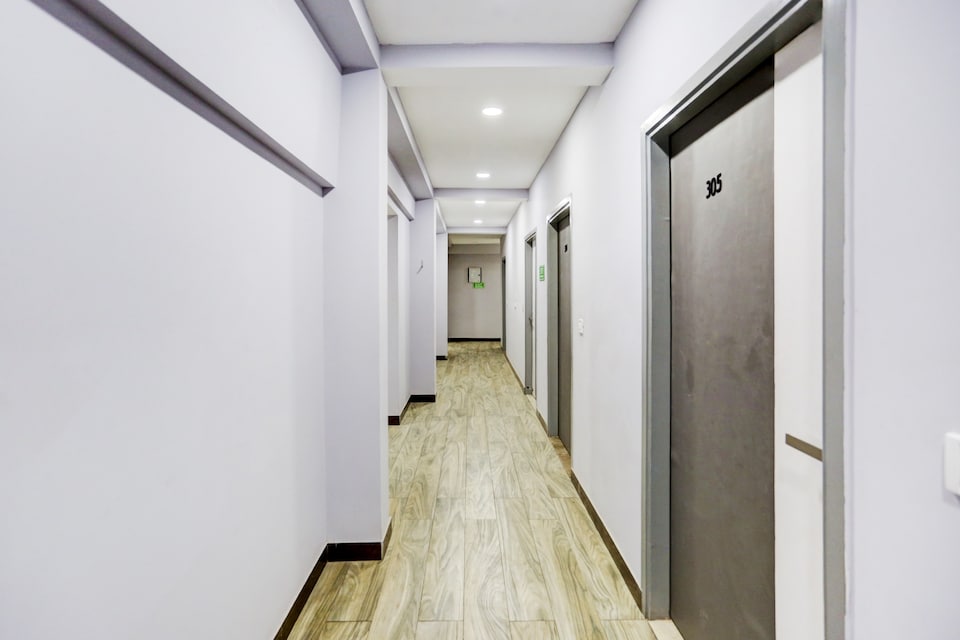 Hotel O Love Moon, Anand Vihar Delhi, Delhi