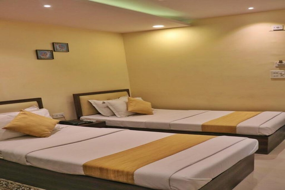 OYO 80793 Motisarai, Park Circus Kolkata, Kolkata