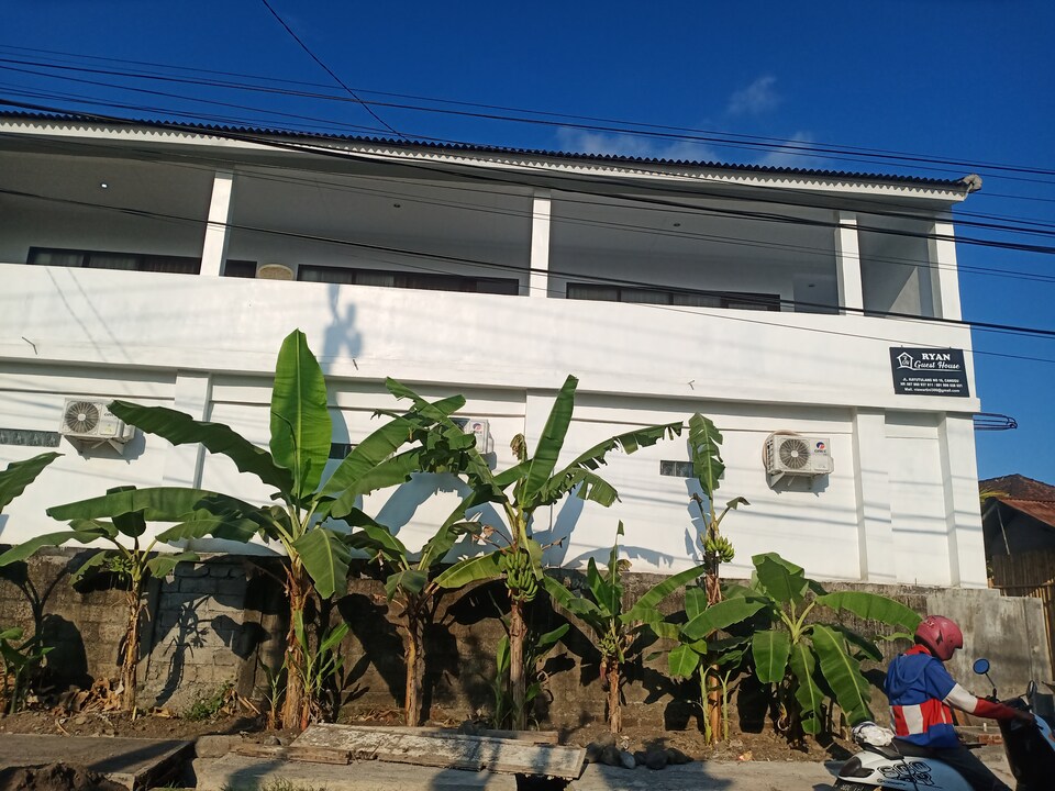 OYO 90464 Ryan Guest House, Canggu, Bali