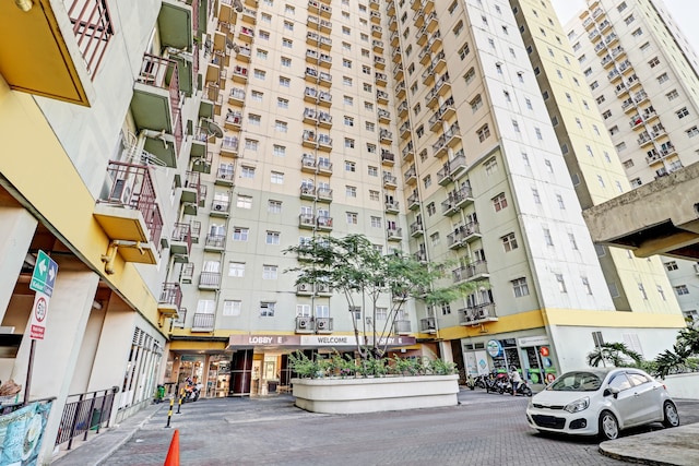 Hotel O Ars Ira Property The Suites Metro