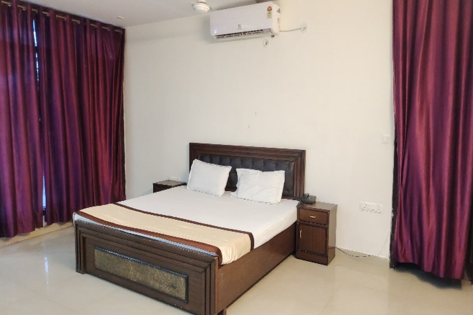 OYO Flagship 80808 Lcpl Golf City, SGPGI Lucknow, लखनऊ