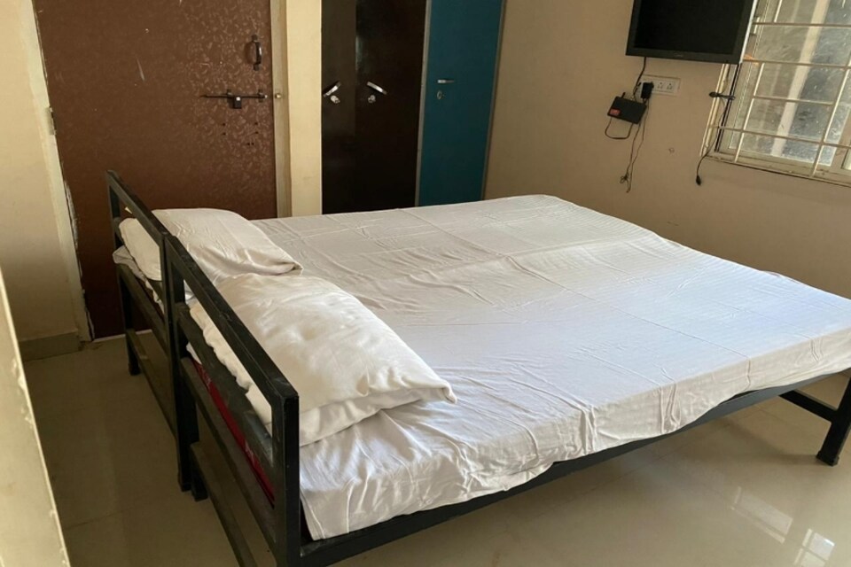 SPOT ON 80814 Shrikaar Homes Pg house, Gachibowli, Hyderabad