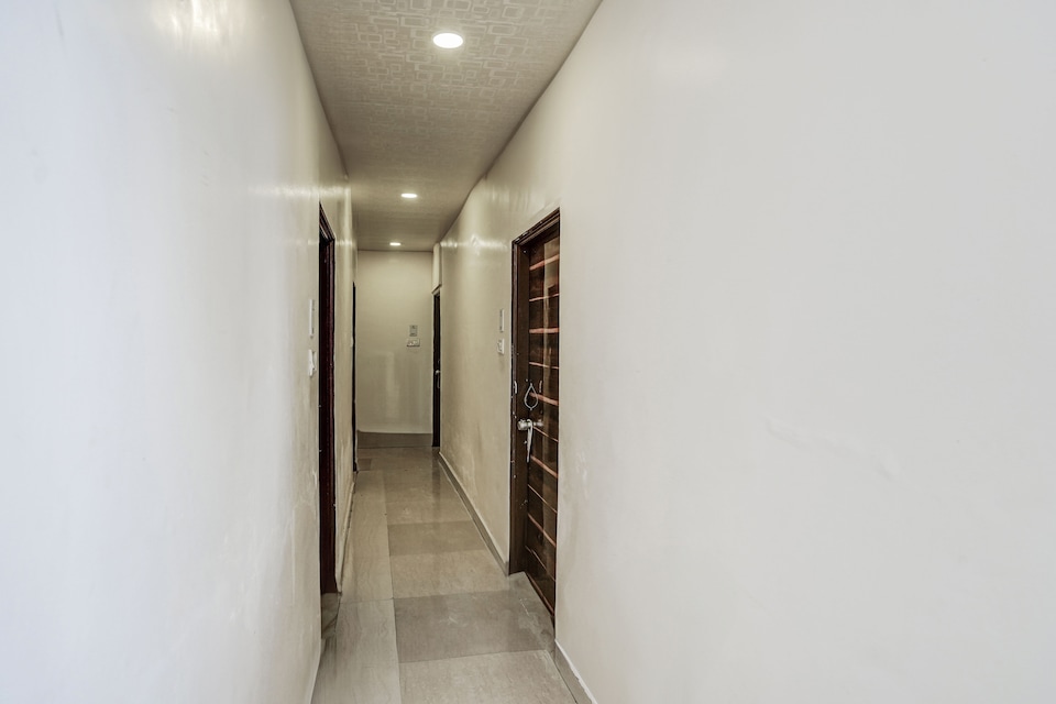 HOTEL O REGAL INN, Airport Road Nagpur, Nagpur