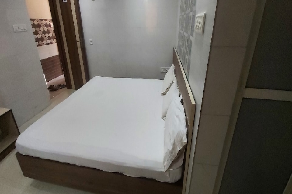 OYO OYO 80852 HIRAK RESIDENCY, Swargdwar Puri, Puri