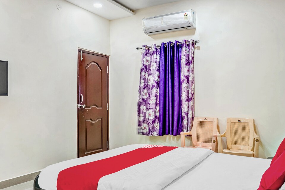 LIVE IN RPR335, Airport Road - Raipur, Raipur