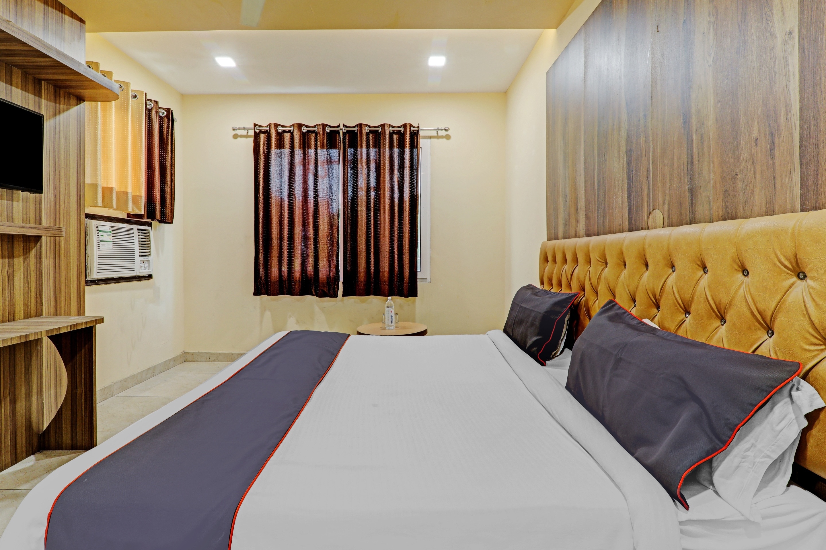 Townhouse Jayati Oasis Inn,India>>Lucknow,3 star