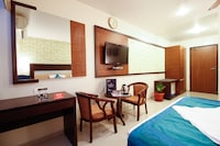 OYO Hotel Sitara Grand Near Miraj Cinemas - Shalini Shivani