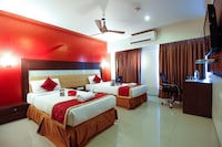 OYO Hotel Sitara Grand Near Miraj Cinemas - Shalini Shivani