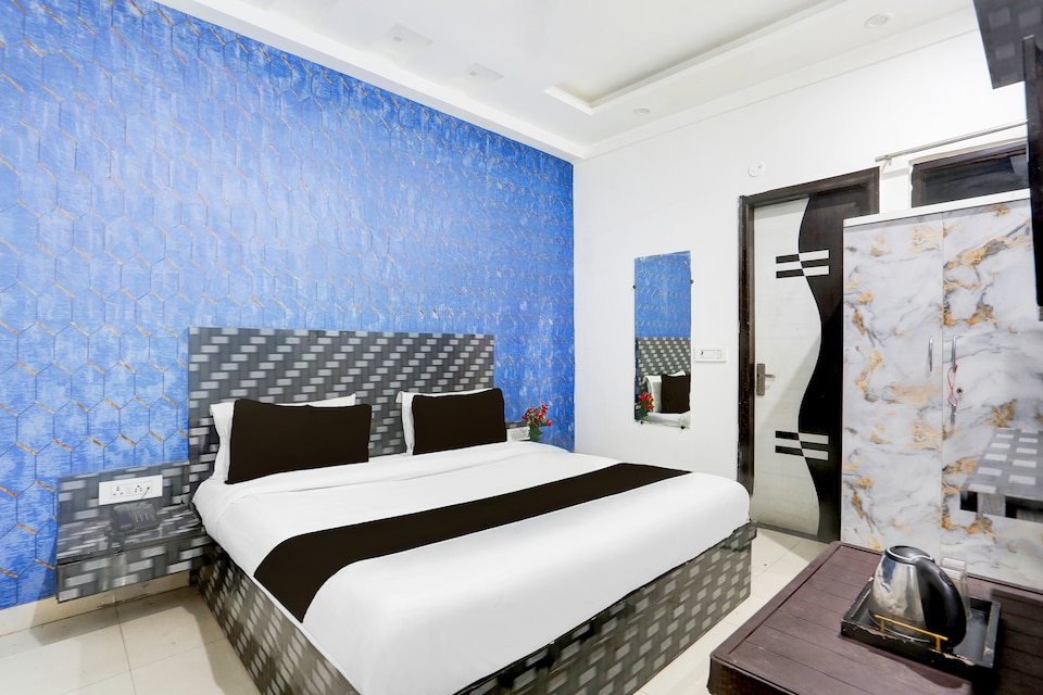 Hotel O Goyla Dairy Formerly Osho Inn, Dwarka Delhi, Delhi