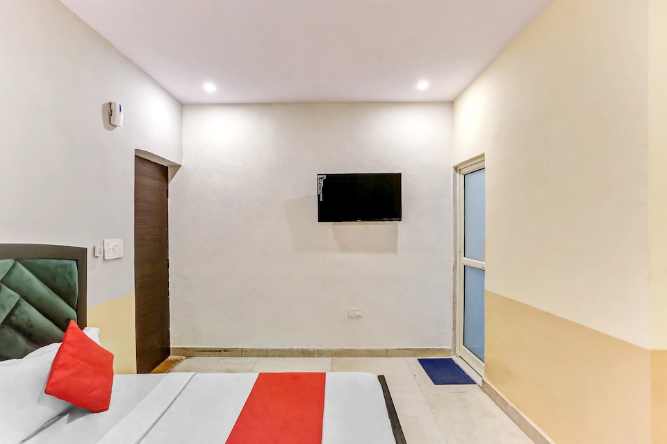 OYO 80905 Gold Forest, Faridabad, Faridabad