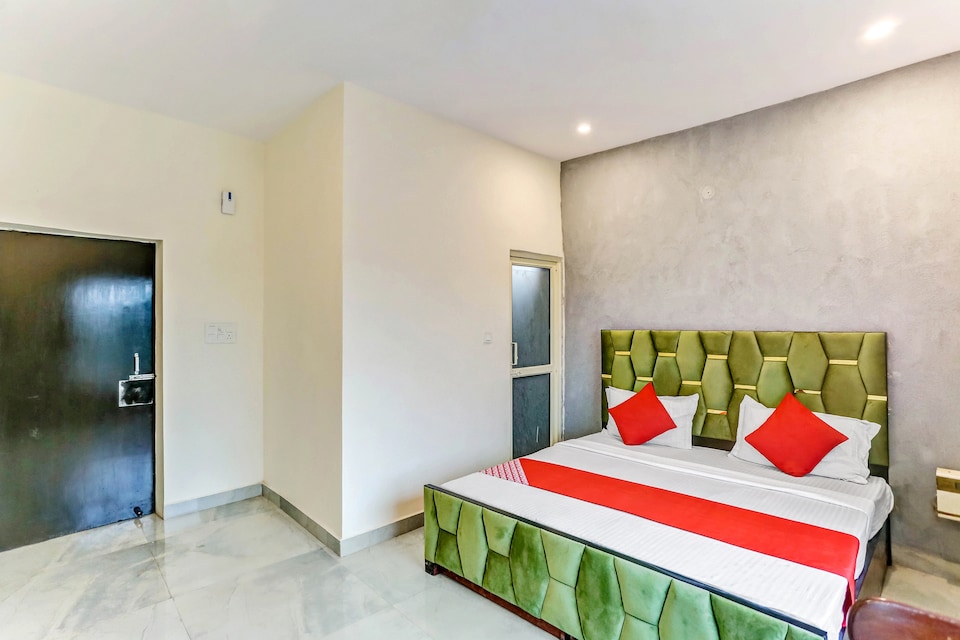 OYO 80905 Gold Forest, Faridabad, Faridabad