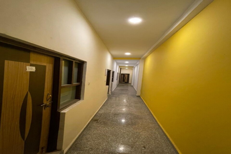 Live as NOD1754, Noida City, Noida