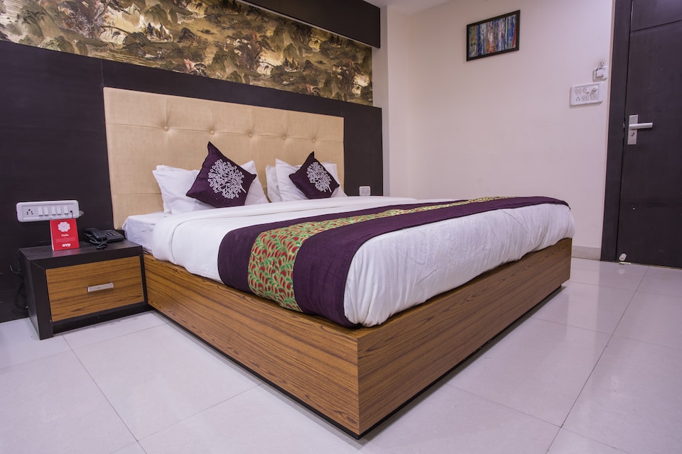 OYO 6742 Hotel Akash Ganga, Dewas City, Dewas