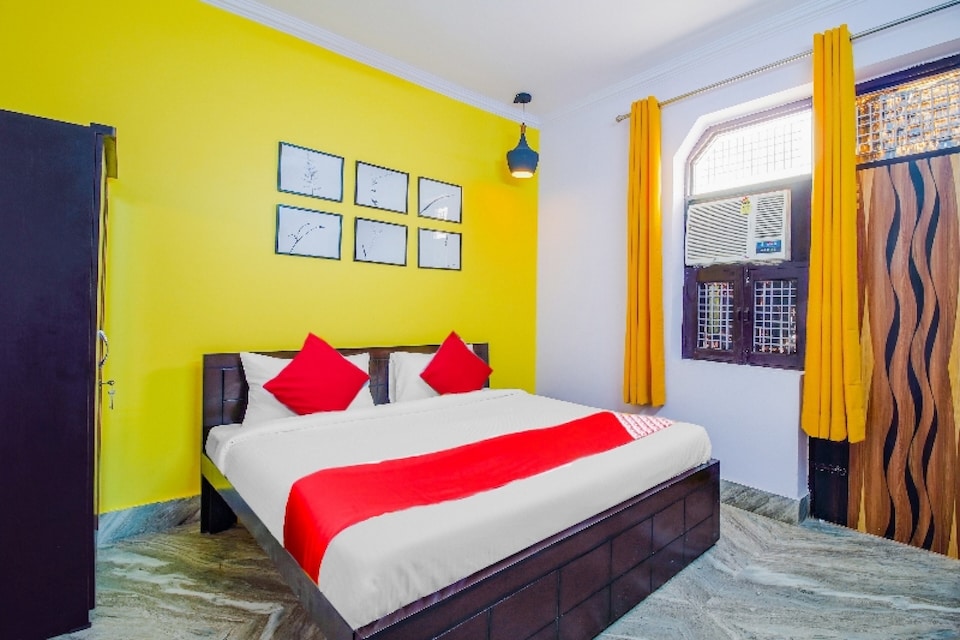 Oyo 80934 Vikaas inn, Rajouri Garden Delhi, Delhi