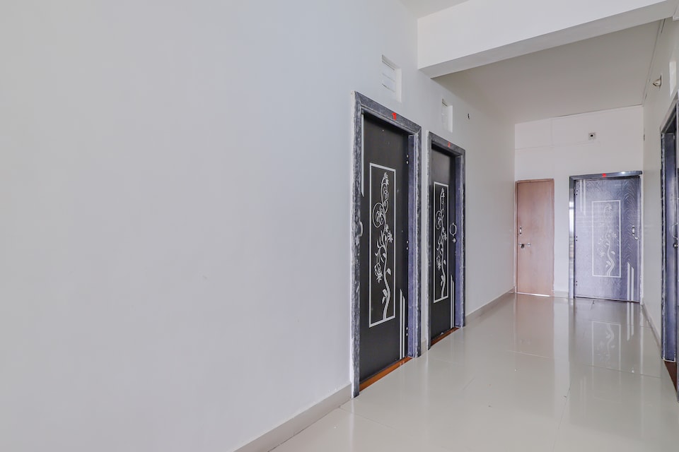 Hotel O Maldhari, Gondal, Gondal