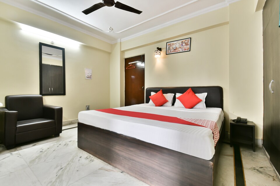 OYO 80955 Jiya House , Patliputra Colony, Patna