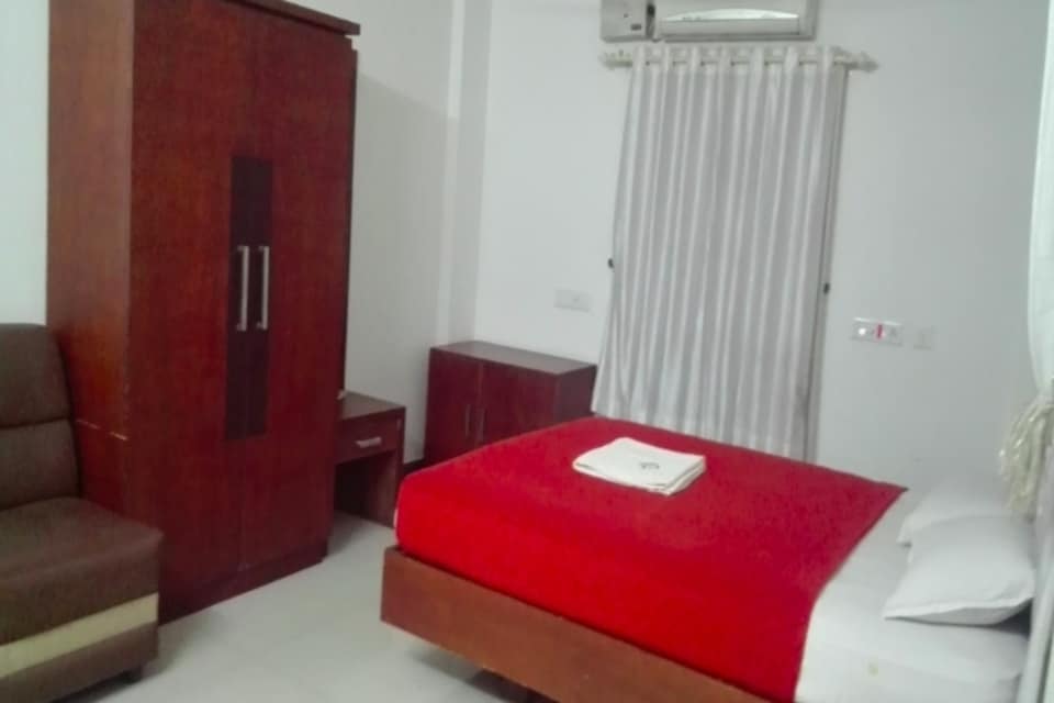 Capital O 80973 Hotel Sahara Inn Rooms, Vythiri Wayanad, Wayanad