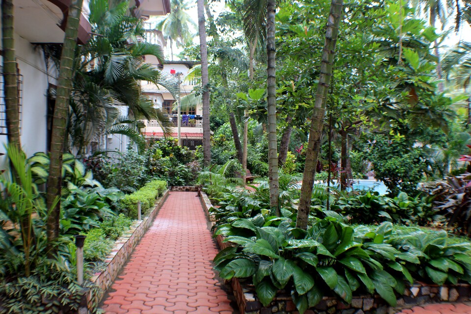 OYO 6744 StayOut Sunny Holiday Homes, Calangute Goa, Goa