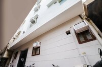 OYO Silver Stone Near Satyam Inox Patel Nagar